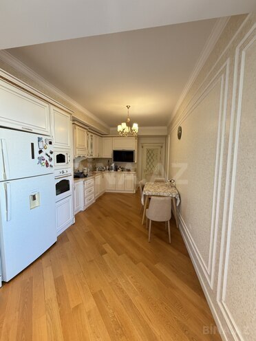 Продаётся 3-комн. новостройка 137 м², Бинагадинский р., photo 9 from 28
