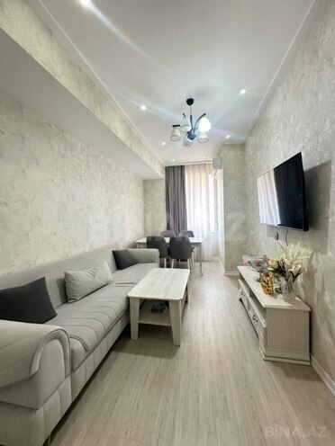 Продаётся 3-комн. новостройка 75 м², м. Ахмедлы, photo 1 from 14