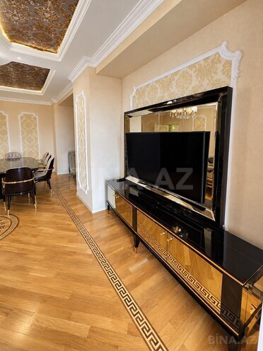 Сдаётся 3-комн. новостройка 144 м², м. 8 ноября, photo 14 from 26