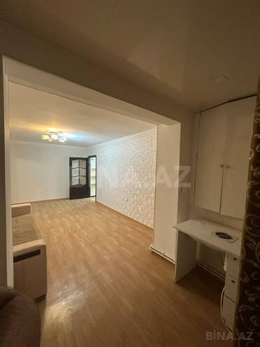 Satılır 2 otaqlı köhnə tikili 46 m², İnşaatçılar m., photo 4 from 10