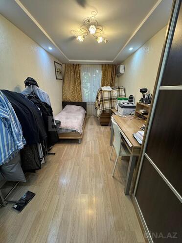 Satılır 3 otaqlı köhnə tikili 75 m², İnşaatçılar m., photo 6 from 13