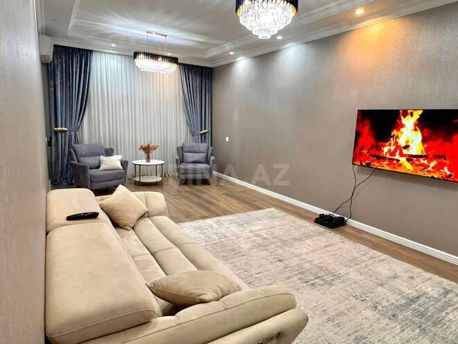 Продаётся 3-комн. новостройка 120 м², пос. Бинагади, photo 1 from 12