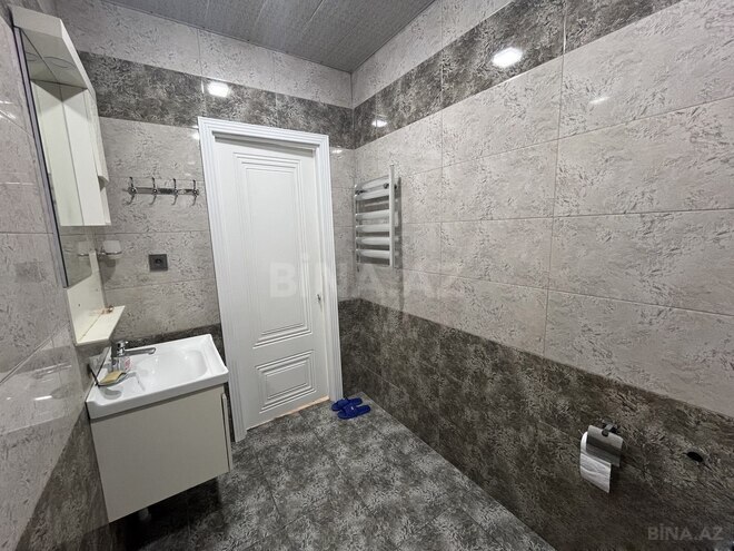 Продается 2-комн. новостройка 65 м², м. Кара Караев, photo 12 from 18