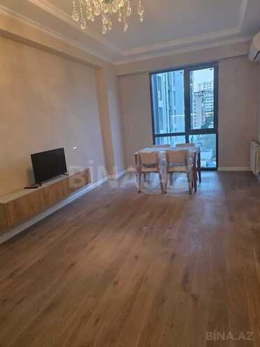 Сдается 3-комн. новостройка 90 м², м. Иншаатчылар, photo 1 from 11