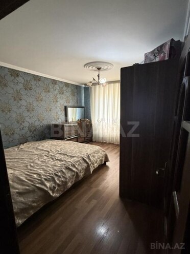 Satılır 3 otaqlı köhnə tikili 80 m², Yeni Günəşli q., photo 1 from 8