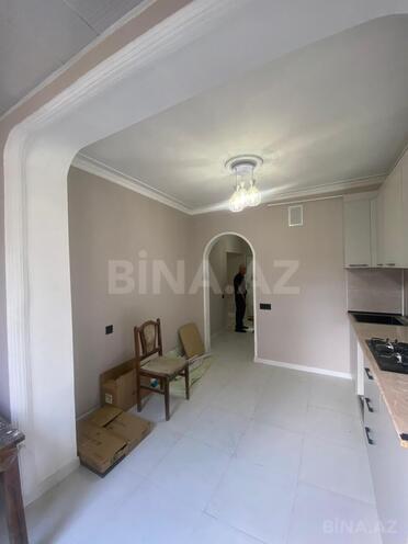 Satılır 2 otaqlı köhnə tikili 60 m², Bakıxanov q., photo 12 from 15