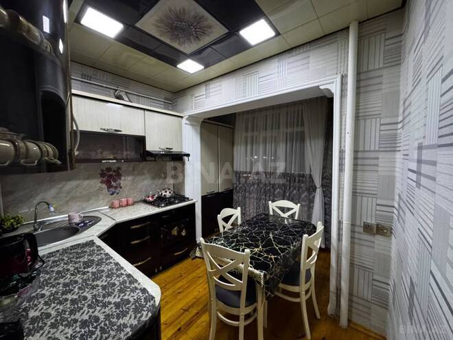 Продаётся 2-комн. вторичка 65 м², Хатаинский р., photo 12 from 17