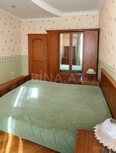 Сдаётся 3-комн. новостройка 130 м², м. Низами, photo 7 from 14