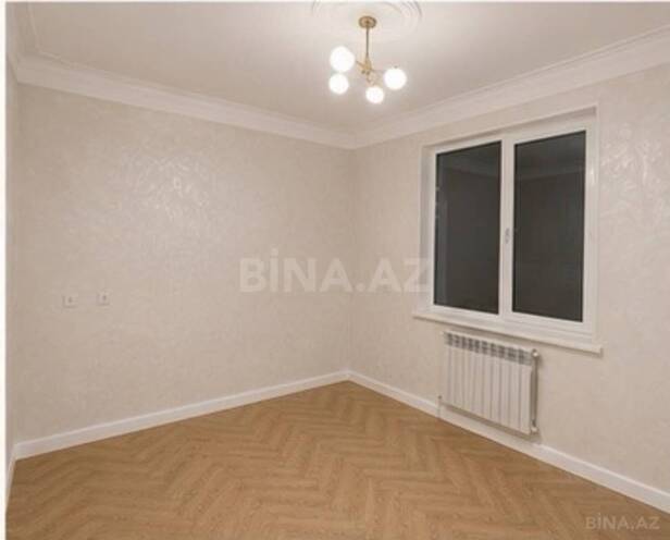 Продается 2-комн. вторичка 42 м², м. Гянджлик, photo 4 from 8