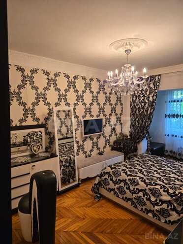 Satılır 4 otaqlı köhnə tikili 110 m², Nəsimi m., photo 4 from 20