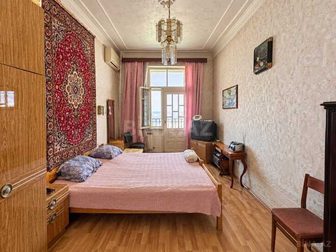 Satılır 3 otaqlı köhnə tikili 85 m², Səbail r., photo 7 from 31