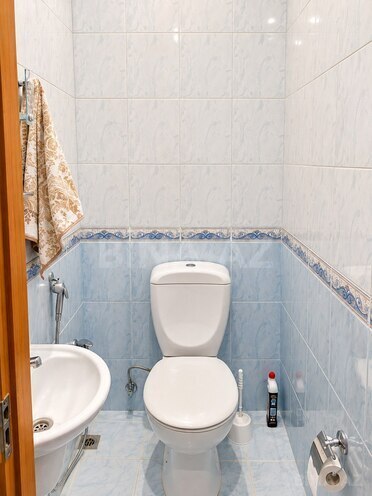 Сдаётся 2-комн. новостройка 130 м², м. Низами, photo 13 from 14