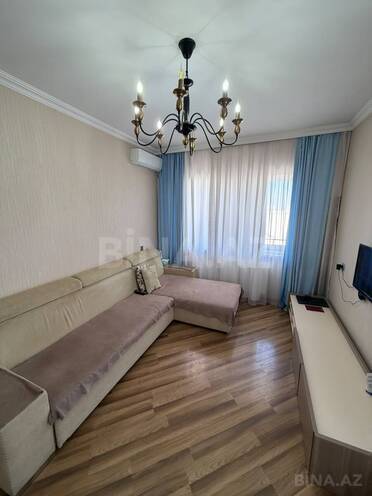 Продается 2-комн. вторичка 65 м², м. Халглар Достлугу, photo 3 from 12