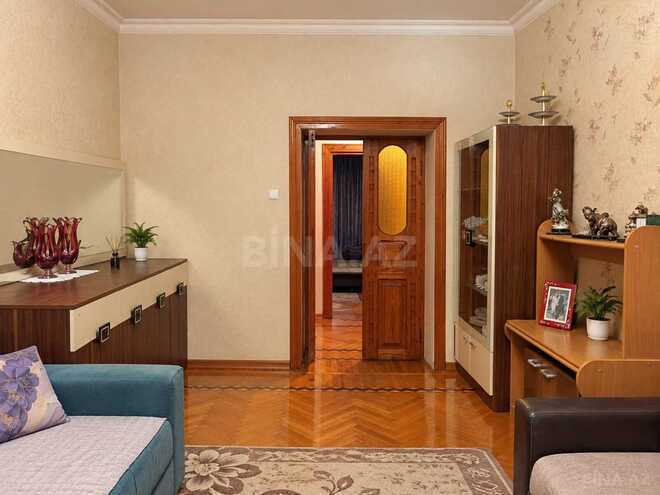 Продаётся 2-комн. вторичка 50 м², м. Азадлыг проспекти, photo 3 from 10