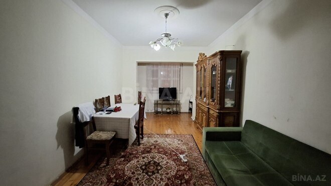 Продается 2-комн. вторичка 70 м², м. Азадлыг проспекти, photo 4 from 26