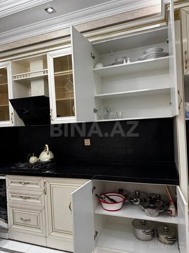 Сдается 3-комн. новостройка 127 м², м. Нефтчиляр, photo 15 from 24