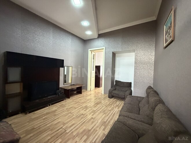 Продаётся 2-комн. вторичка 60 м², м. Ичеришехер, photo 7 from 12