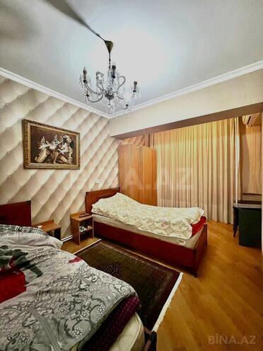 Продаётся 4-комн. вторичка 120 м², Насиминский  р., photo 4 from 15