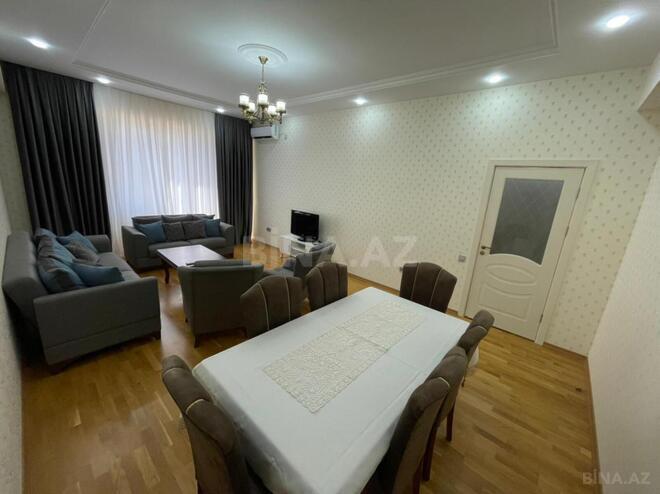 İcarəyə verilir 2 otaqlı yeni tikili 72 m², Bayıl q., photo 3 from 8