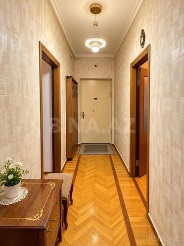 Satılır 3 otaqlı köhnə tikili 95 m², Səbail r., photo 18 from 20