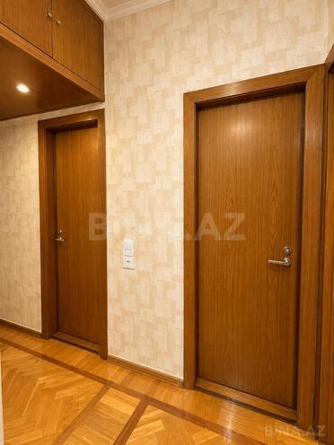 Satılır 3 otaqlı köhnə tikili 95 m², Səbail r., photo 14 from 20