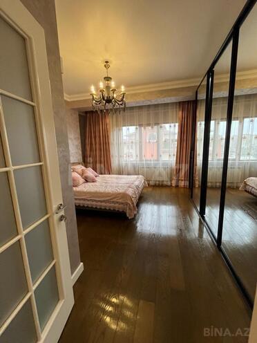 İcarəyə verilir 3 otaqlı yeni tikili 150 m², Gənclik m., photo 9 from 25