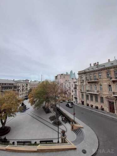 İcarəyə verilir 4 otaqlı köhnə tikili 110 m², İçəri Şəhər m., photo 22 from 23