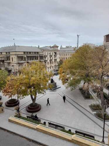 İcarəyə verilir 4 otaqlı köhnə tikili 110 m², İçəri Şəhər m., photo 21 from 23