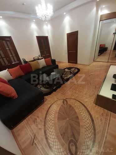 İcarəyə verilir 4 otaqlı köhnə tikili 110 m², İçəri Şəhər m., photo 1 from 23