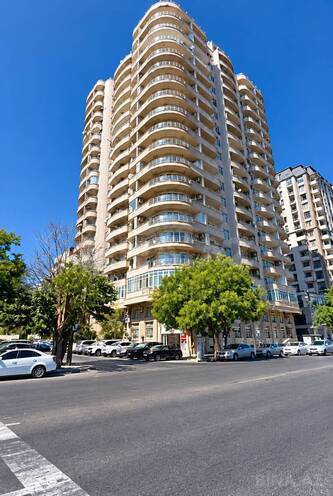 Продаётся 4-комн. новостройка 200 м², м. 28 мая, photo 1 from 11