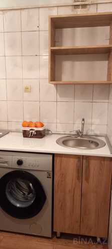 Продается 1-комн. вторичка 30 м², м. Иншаатчылар, photo 11 from 16