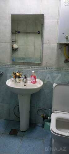 Продается 1-комн. вторичка 30 м², м. Иншаатчылар, photo 6 from 16