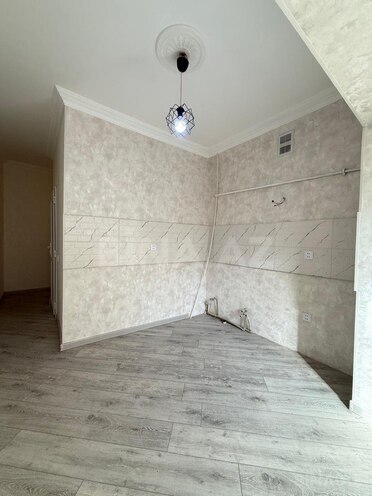 Satılır 1 otaqlı köhnə tikili 55 m², Yeni Yasamal q., photo 8 from 10