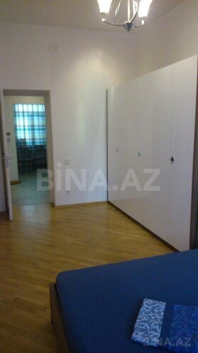 İcarəyə verilir 2 otaqlı köhnə tikili 65 m², Sahil m., photo 5 from 11