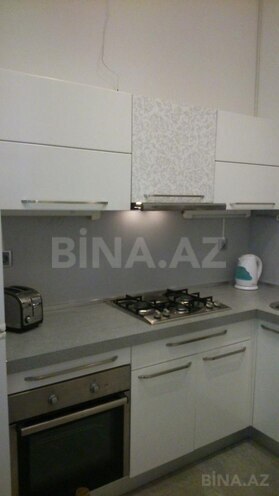 İcarəyə verilir 2 otaqlı köhnə tikili 65 m², Sahil m., photo 6 from 11