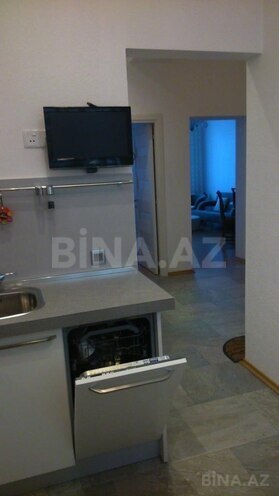 İcarəyə verilir 2 otaqlı köhnə tikili 65 m², Sahil m., photo 7 from 11