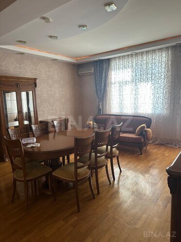 Сдаётся 4-комн. новостройка 130 м², м. Низами, photo 1 from 13