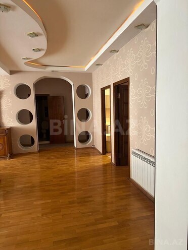 Сдаётся 4-комн. новостройка 130 м², м. Низами, photo 9 from 13