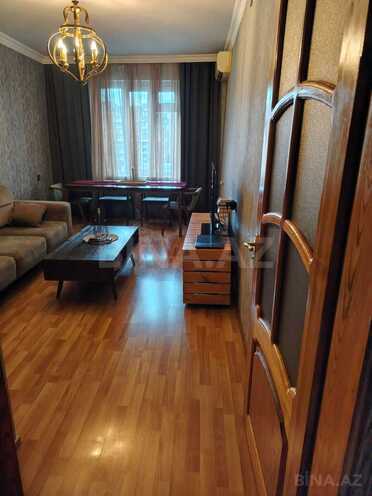 Satılır 5 otaqlı köhnə tikili 130 m², İnşaatçılar m., photo 5 from 22