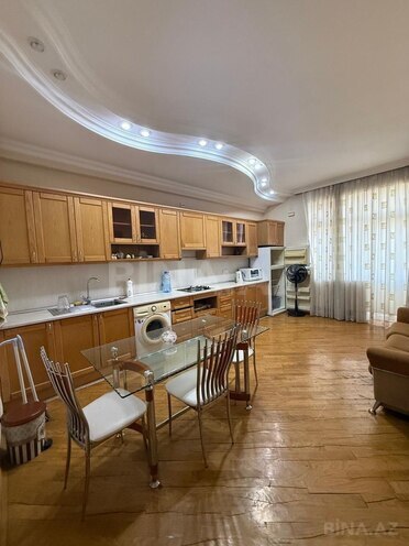 Продаётся 3-комн. новостройка 140 м², Бинагадинский р., photo 11 from 21