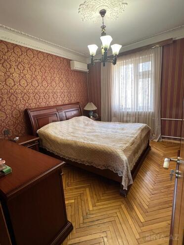 Продается 4-комн. вторичка 110 м², м. Ичеришехер, photo 5 from 15