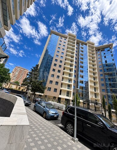 Продаётся 2-комн. новостройка 49 м², м. Низами, photo 1 from 9