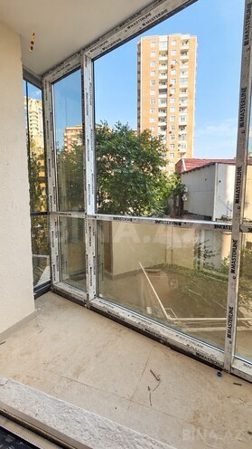 Продаётся 2-комн. новостройка 49 м², м. Низами, photo 7 from 9