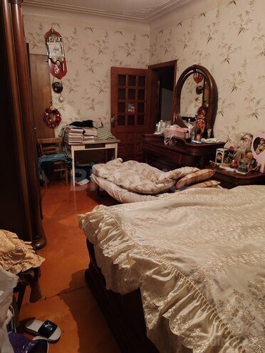 Продаётся 3-комн. вторичка 100 м², Ясамальский р., photo 4 from 8