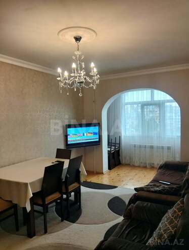 Продаётся 3-комн. вторичка 80 м², пос. Ази Асланова, photo 1 from 12