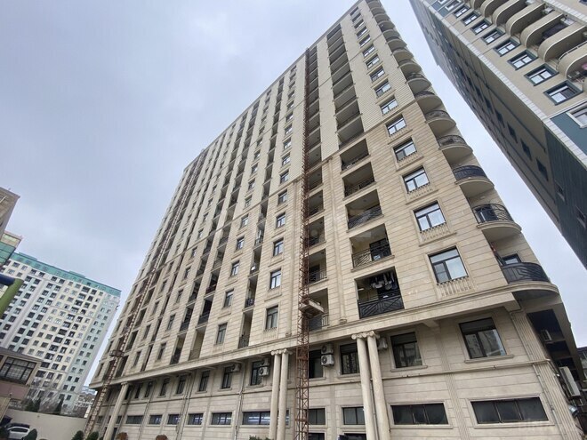 Продаётся 4-комн. новостройка 228 м², Насиминский  р., photo 1 from 20