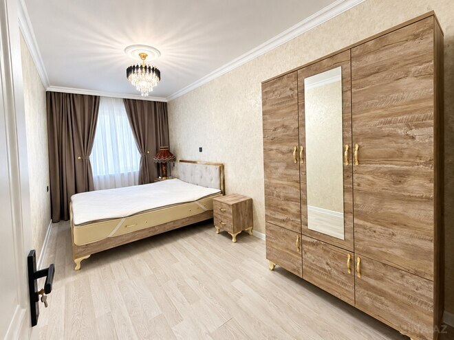 Сдаётся 3-комн. вторичка 75 м², м. Иншаатчылар, photo 3 from 10