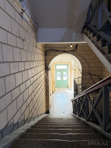 Продается 2-комн. вторичка 40 м², м. Сахил, photo 5 from 12