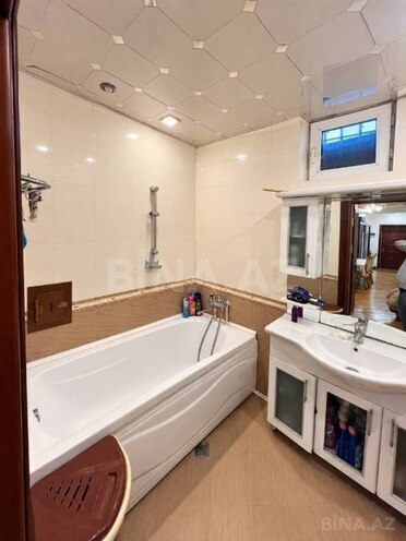 Продаётся 3-комн. новостройка 125 м², м. Иншаатчылар, photo 13 from 16