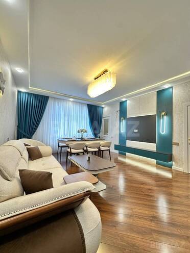 Продаётся 2-комн. новостройка 84 м², м. Ази Асланов, photo 1 from 15